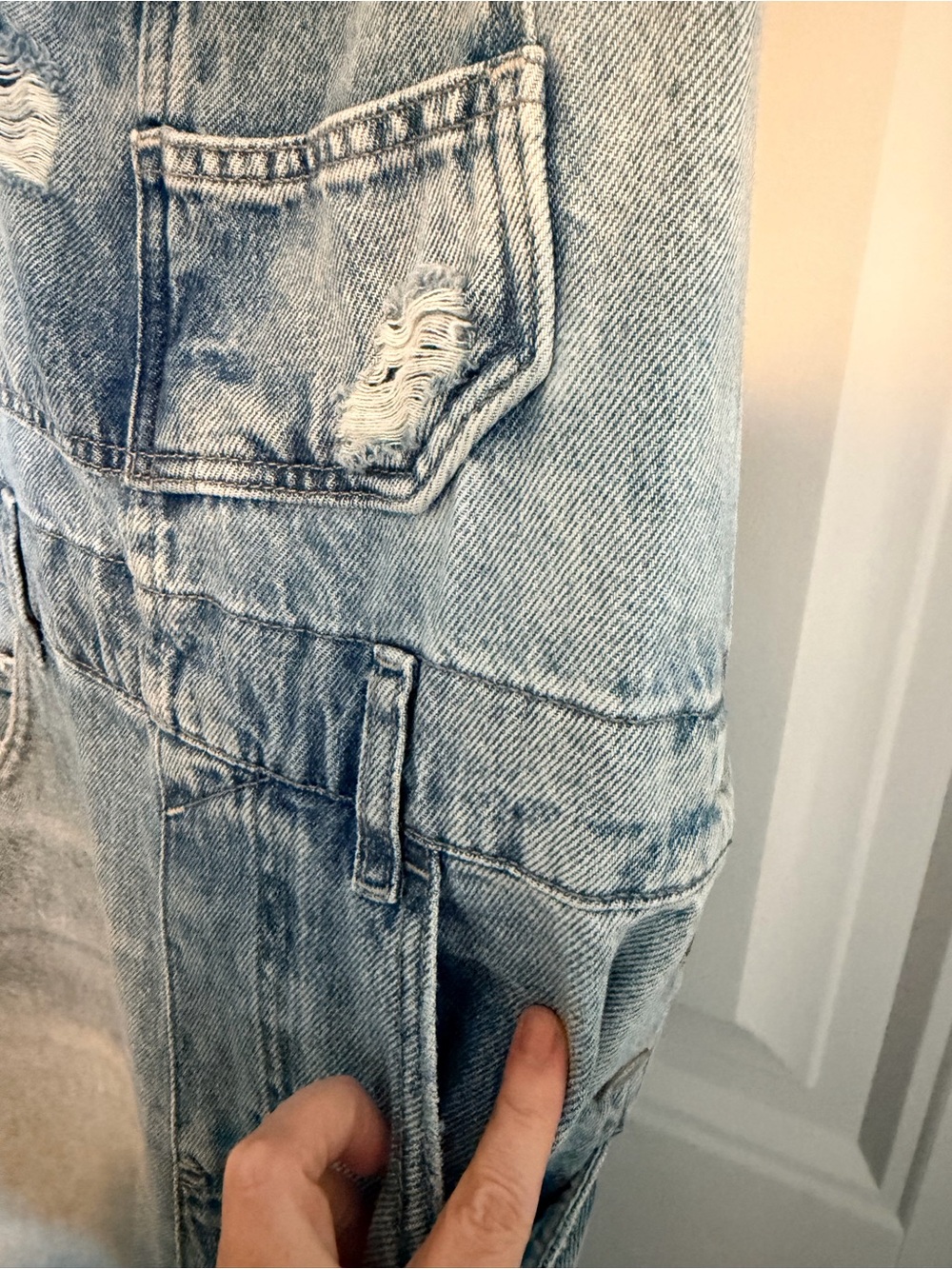 We The Free Light Blue Washed Denim distressed Overalls size Small - Picture 7 of 8